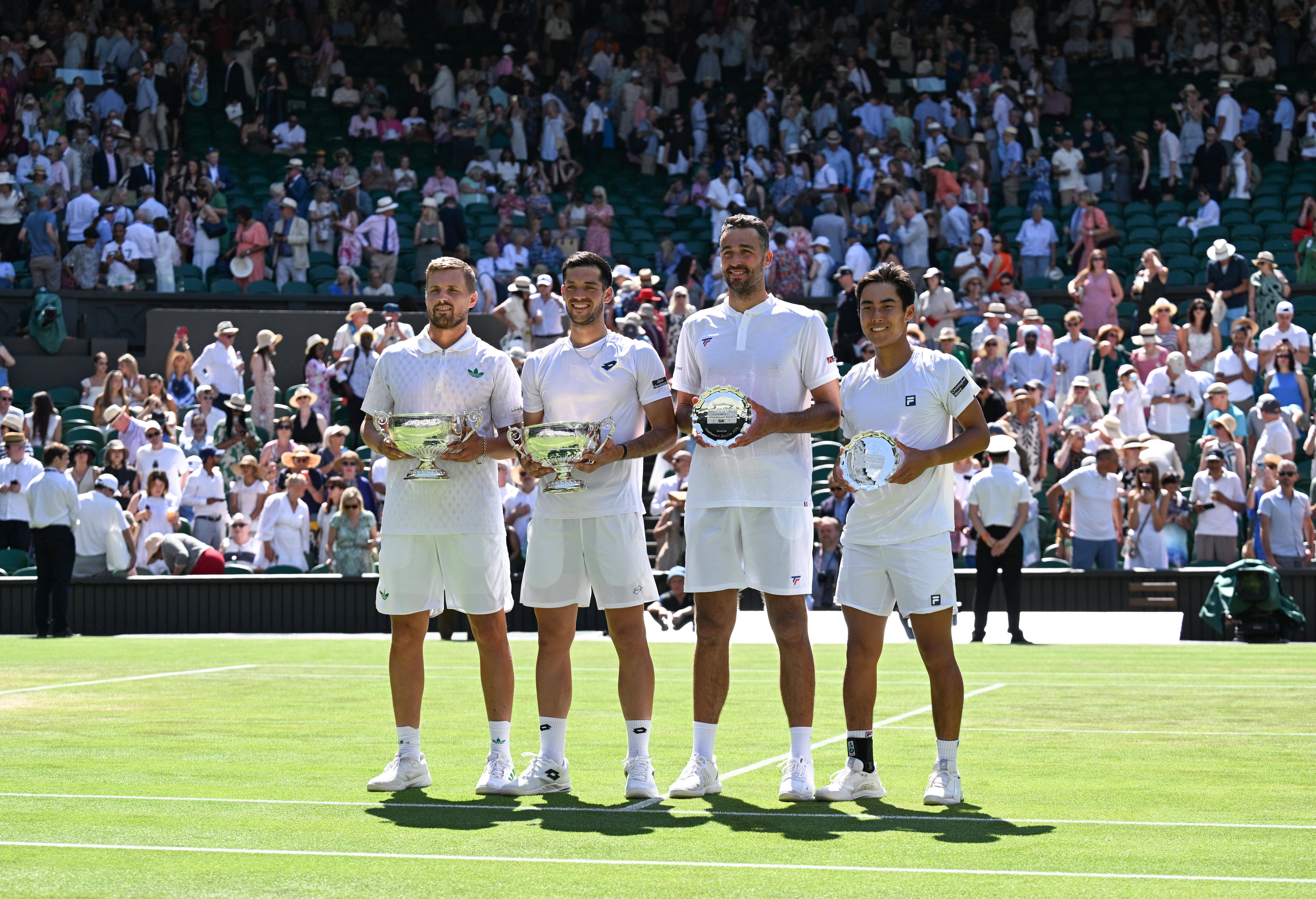 温网翻盘拉沃尔杯,阿尔卡拉斯扛起全队 温网翻盘拉沃尔杯,阿尔卡拉斯扛起全队