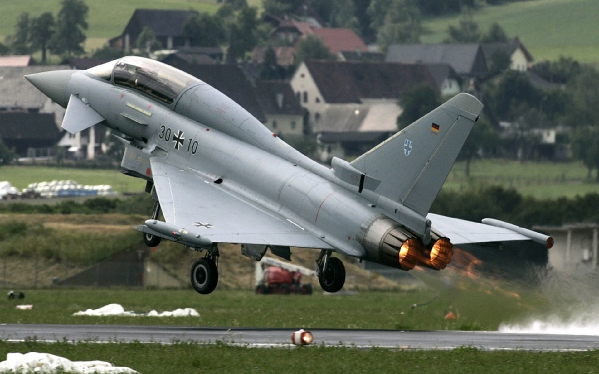 开云体育-大理石与沙海的对决，佛罗伦萨争冠战中，莫德里奇以魔法驯服北非雄狮